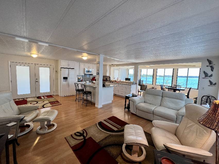 327 3rd St Dr W #11 a Palmetto, FL Mobile or Manufactured Home for Sale